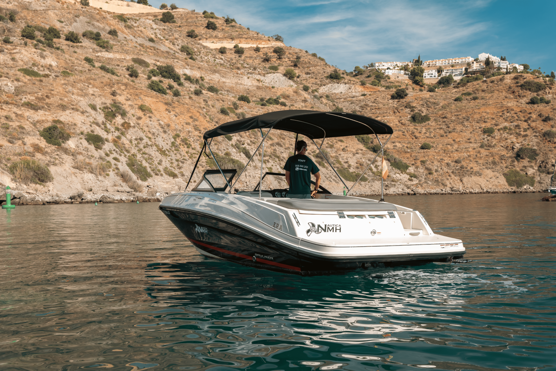 Barco-alquiler-malaga-01Barco-alquiler-malaga-bayliner-vr5-hera-shiva