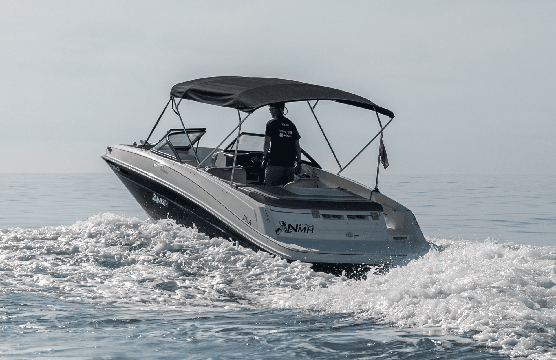 barco-alquiler-malagaBarco-alquiler-malaga-bayliner-vr5-hera-shiva