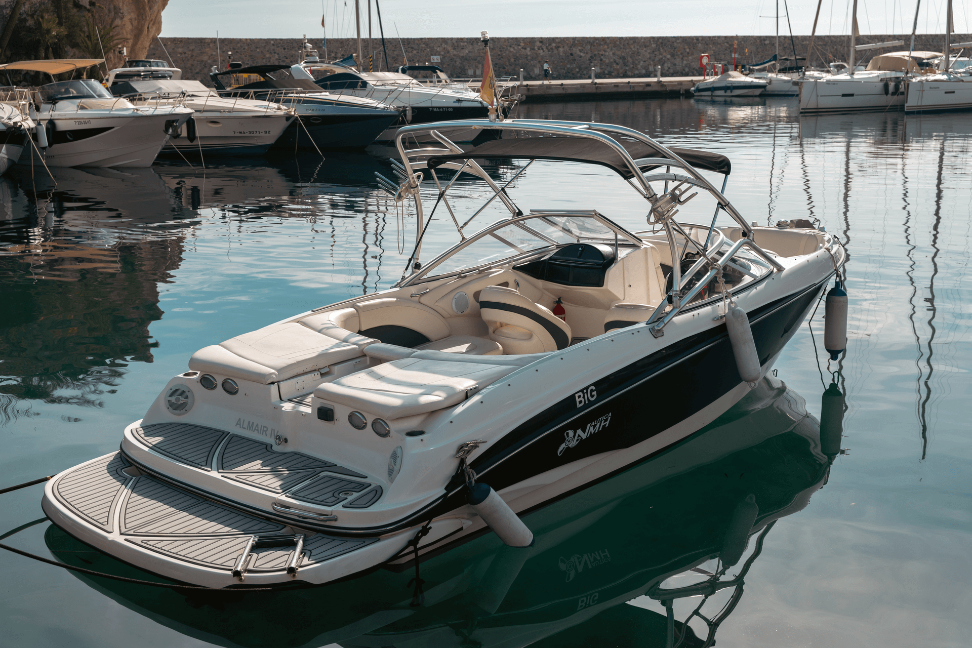 bayliner-235-boerider-barcos-alquiler-malaga-o5