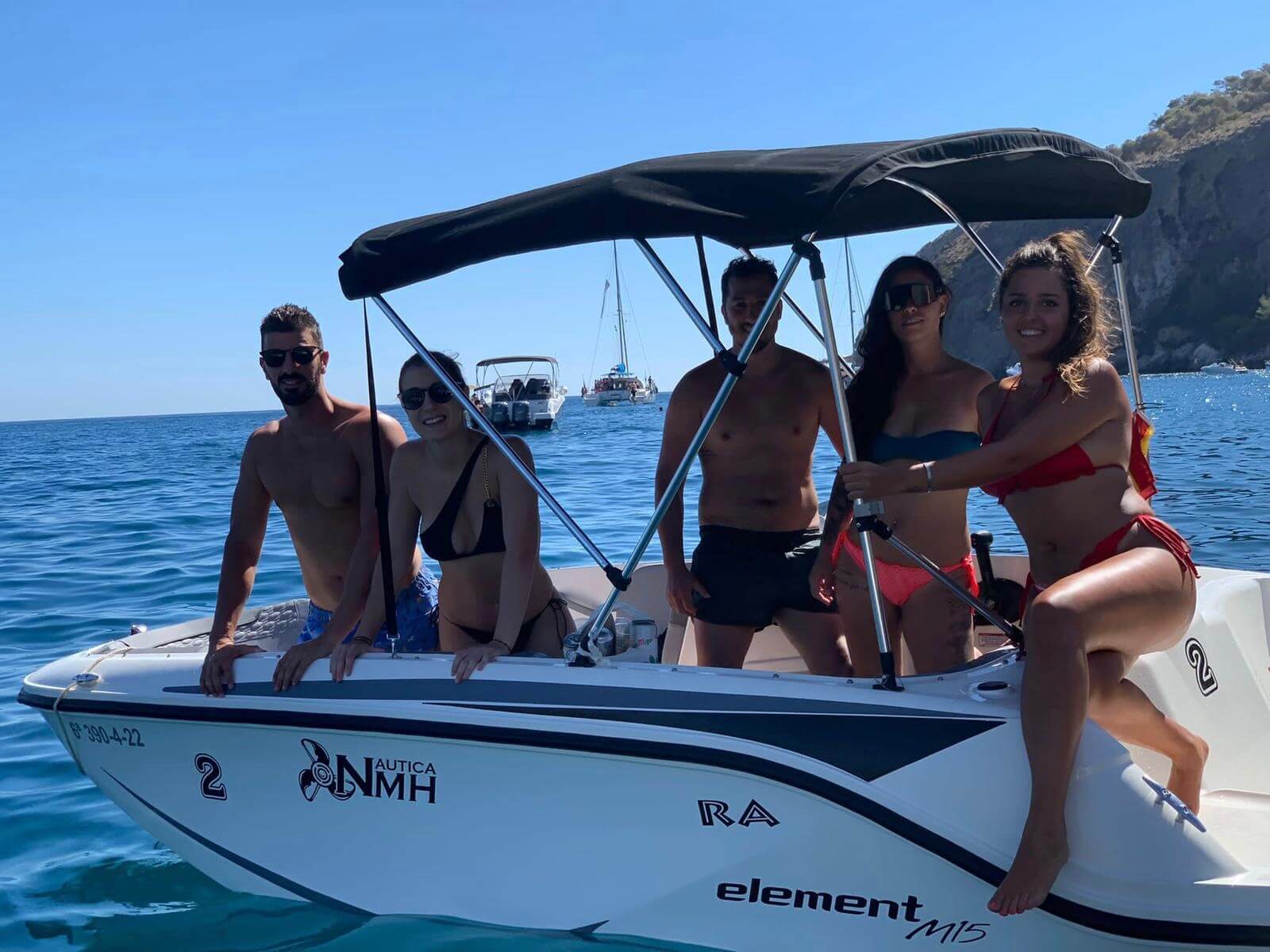 bayliner-element-m15_ra_02