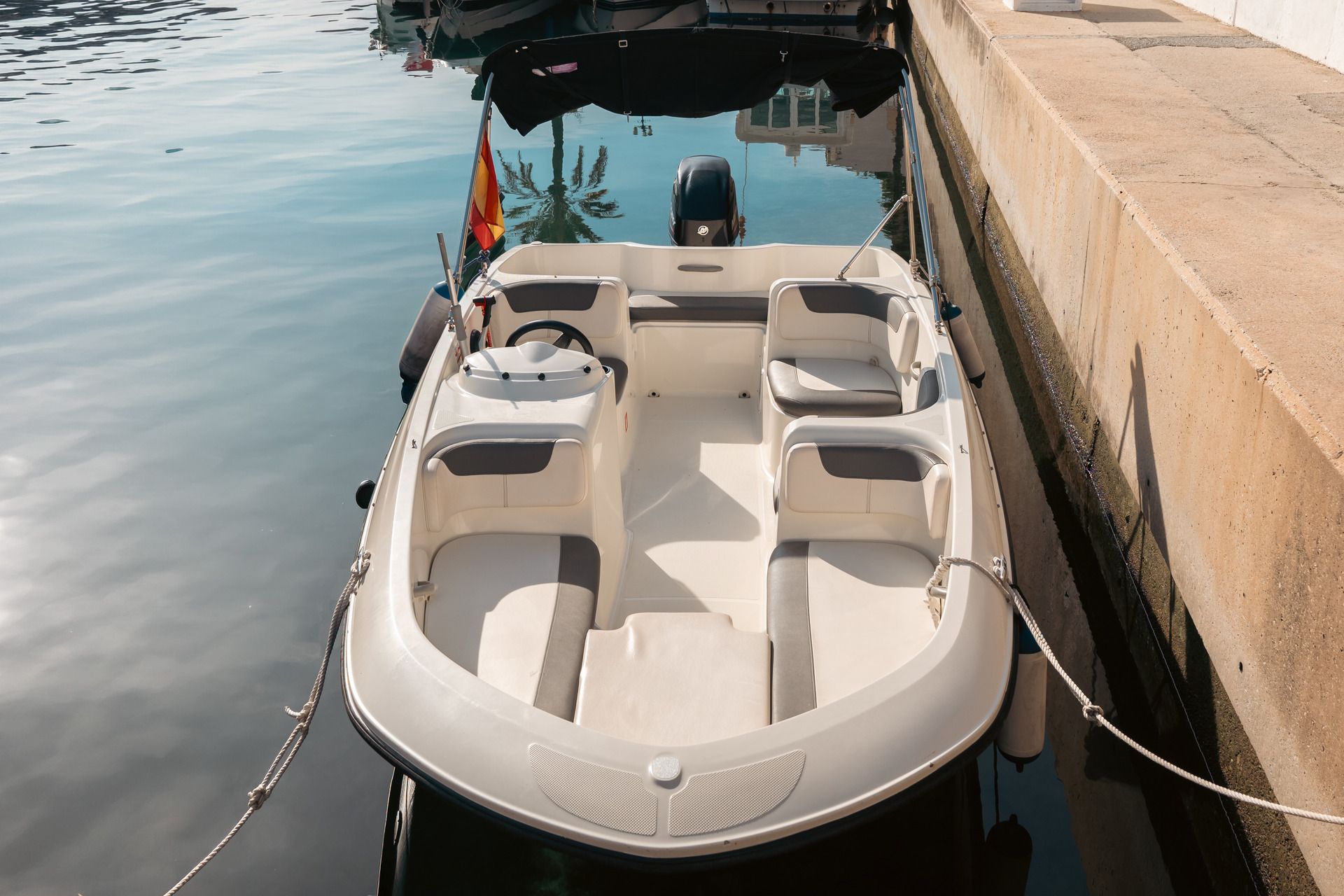nautica-mh-alquiler-barcos-embarcaciones-malaga-granada-nerja-la-herradura-bayliner-e16-pl-01