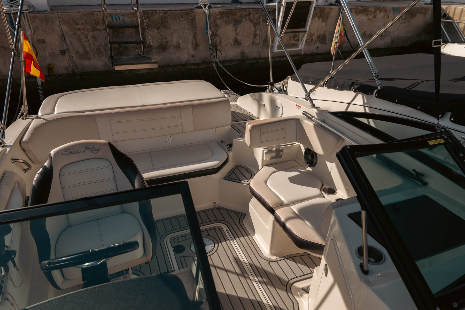 nautica-mh-alquiler-barcos-embarcaciones-malaga-granada-nerja-la-herradura-sea-reay-190-04