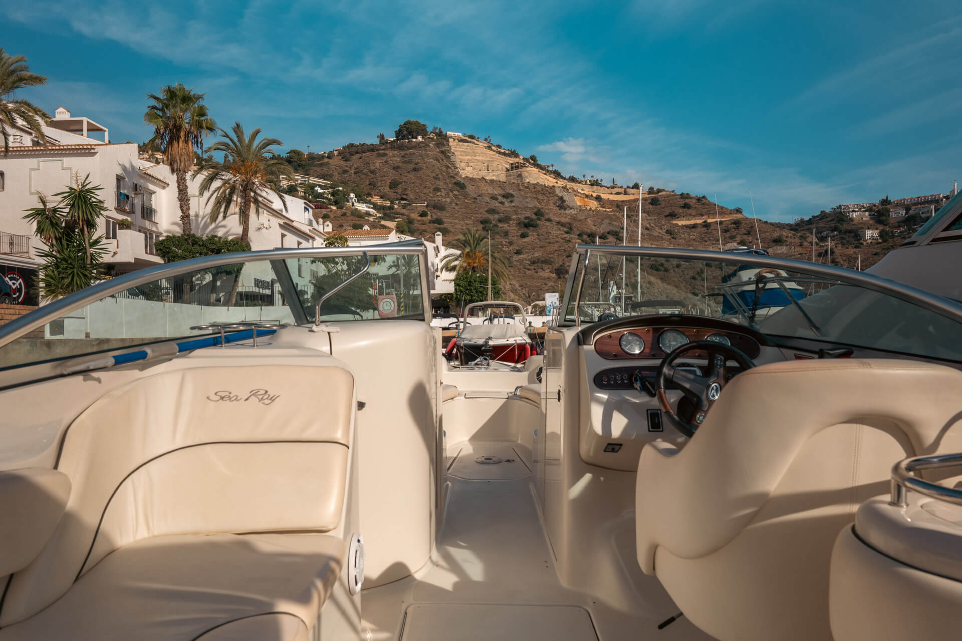 nautica-mh-alquiler-barcos-embarcaciones-malaga-granada-nerja-la-herradura-sea-reay-190-08