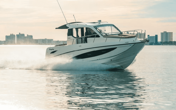 nautica-mh-bayliner-ovenight